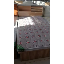 四门更衣柜